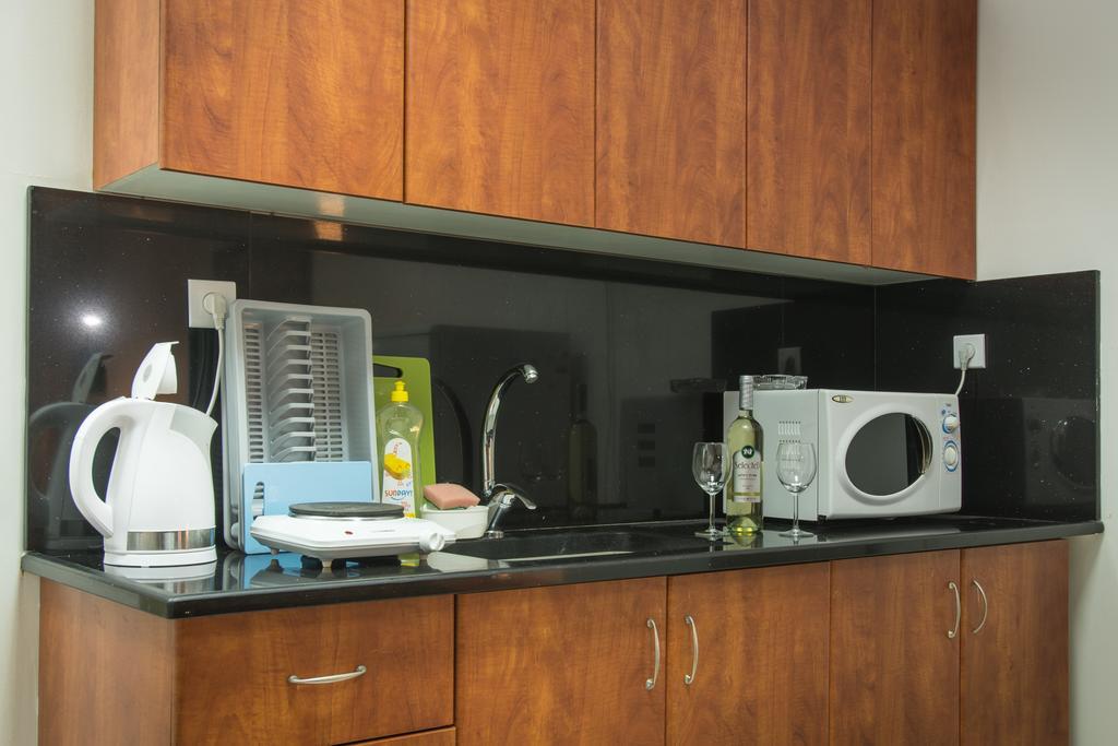 Hotel Rothschild 37 Bat Yam Bilik gambar